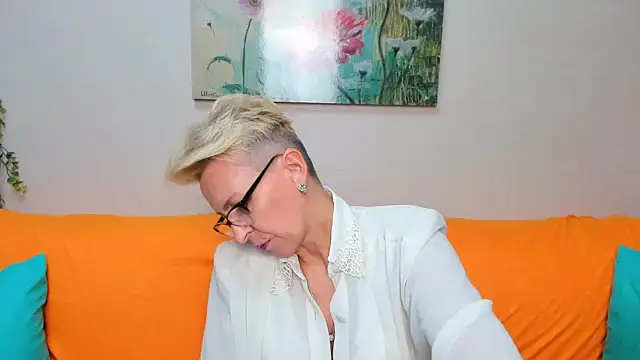 iamyourdream89 online show from 12/03/25, 09:07