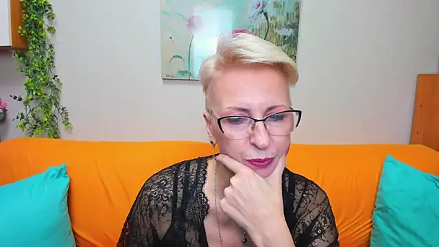 iamyourdream89 online show from 12/05/25, 01:09