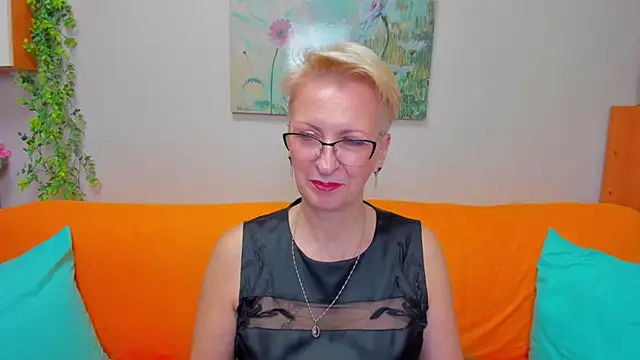 Snapshot of iamyourdream89 chatting on 03/14/26, 01:05 iamyourdream89 online show from 03/14/26, 01:05