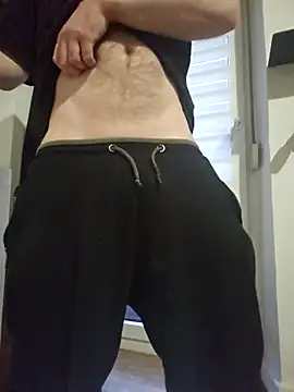 Snapshot of geiler89 chatting on 03/05/26, 05:31 geiler89 online show from 03/05/26, 05:31