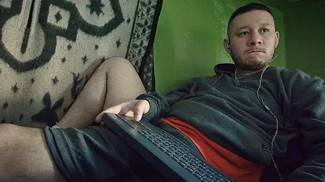 sweet cock28 online show from 11/09/25, 02:04