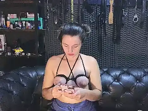 kimberly swan online show from 12/18/24, 04:17