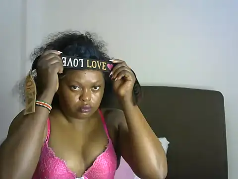 Snapshot of _sweetlovee chatting on 07/21/26, 05:15 sweetlovee online show from 07/21/26, 05:15