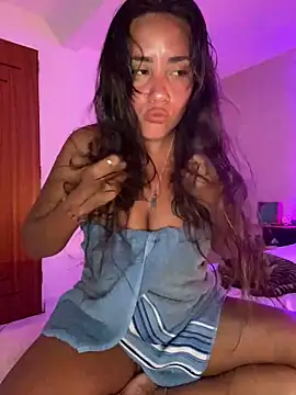 Snapshot of fenixgre chatting on 02/26/25, 09:48 fenixgre online show from 02/26/25, 09:48