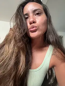 Snapshot of fenixgre chatting on 01/06/26, 07:06 fenixgre online show from 01/06/26, 07:06