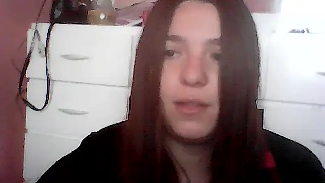 Snapshot of Oxitocina2000 chatting on 04/11/26, 05:28 Oxitocina2000 online show from 04/11/26, 05:28