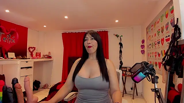 Sarah teiku online show from 06/24/26, 07:02