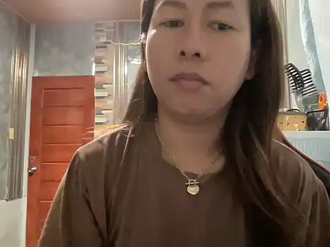 UrLove Marga online show from 06/14/26, 10:12
