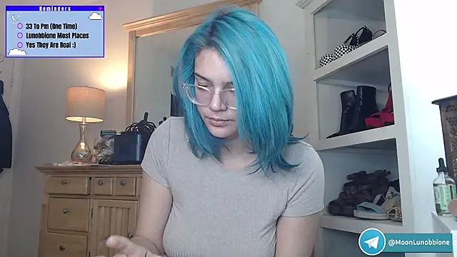 Snapshot of Lunobbione chatting on 03/28/26, 07:46 Lunobbione online show from 03/28/26, 07:46