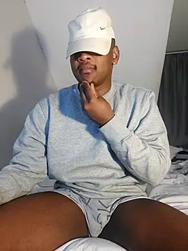 Snapshot of _MAC24k chatting on 10/04/25, 08:07 MAC24k online show from 10/04/25, 08:07