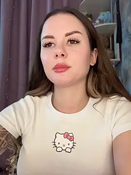 Snapshot of Alina_Vibe_Me chatting on 04/27/26, 12:19 Alina Vibe Me online show from 04/27/26, 12:19