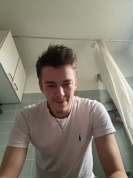 Toyjungee online show from 12/30/24, 01:58