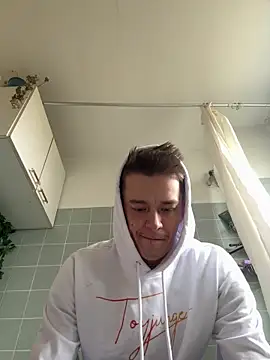 Toyjungee online show from 10/15/25, 11:10