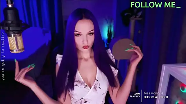 Snapshot of ml_milana chatting on 02/14/25, 05:03 ml milana online show from 02/14/25, 05:03