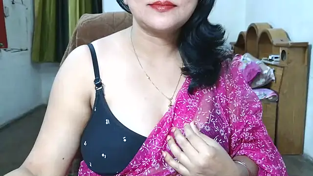 Snapshot of Cute_Mahi22 chatting on 07/17/26, 06:46 Cute Mahi22 online show from 07/17/26, 06:46