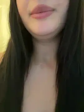 Snapshot of Sarahkhaalifa chatting on 06/16/26, 09:45 Sarahkhaalifa online show from 06/16/26, 09:45