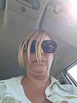 Susycachonda1 online show from 06/06/26, 10:42
