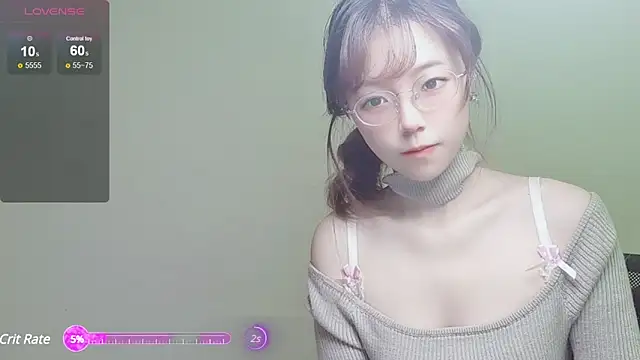 Snapshot of VaerySaenz chatting on 12/01/24, 11:36 VaerySaenz online show from 12/01/24, 11:36