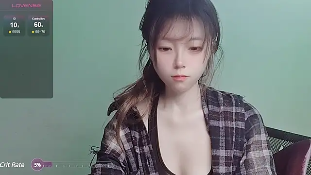 Snapshot of VaerySaenz chatting on 12/27/24, 03:53 VaerySaenz online show from 12/27/24, 03:53