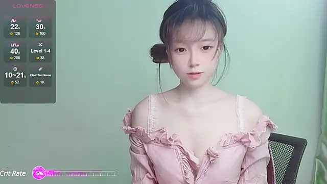 Snapshot of VaerySaenz chatting on 01/09/25, 02:22 VaerySaenz online show from 01/09/25, 02:22