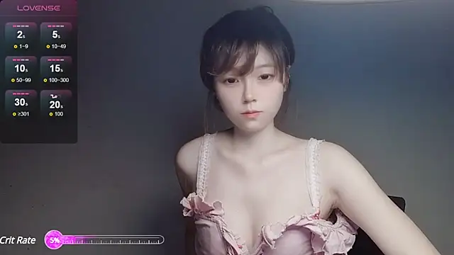 Snapshot of VaerySaenz chatting on 01/09/25, 11:03 VaerySaenz online show from 01/09/25, 11:03