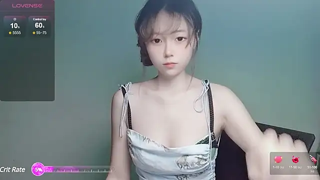 Snapshot of VaerySaenz chatting on 01/10/25, 07:25 VaerySaenz online show from 01/10/25, 07:25