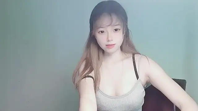 Snapshot of VaerySaenz chatting on 01/22/25, 03:41 VaerySaenz online show from 01/22/25, 03:41