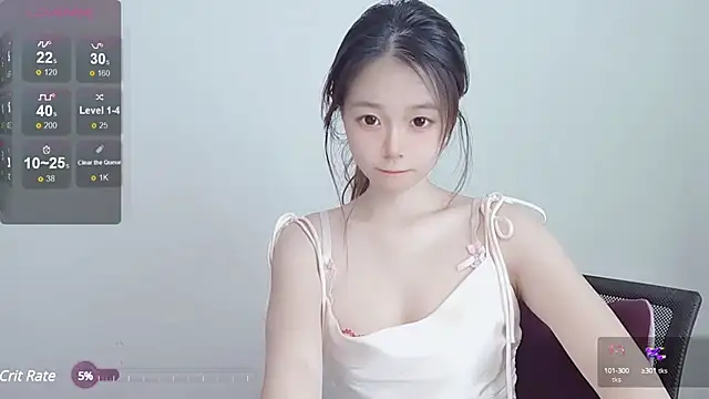 Snapshot of VaerySaenz chatting on 02/04/25, 02:39 VaerySaenz online show from 02/04/25, 02:39