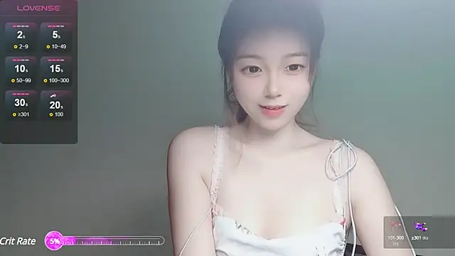 Snapshot of VaerySaenz chatting on 02/22/25, 04:07 VaerySaenz online show from 02/22/25, 04:07