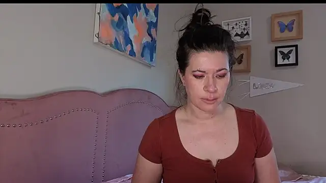 highly inappropriate online show from 06/12/26, 02:27