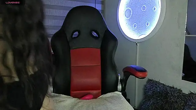 Snapshot of natasha_logan_ chatting on 02/27/26, 04:34 natasha logan online show from 02/27/26, 04:34