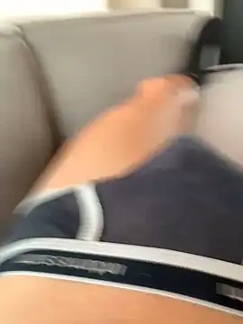 Snapshot of Fellix chatting on 02/06/25, 04:03 Fellix online show from 02/06/25, 04:03