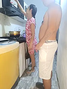 Snapshot of catire2323 chatting on 11/09/25, 09:35 catire2323 online show from 11/09/25, 09:35