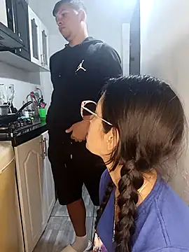 Snapshot of catire2323 chatting on 02/04/26, 12:16 catire2323 online show from 02/04/26, 12:16