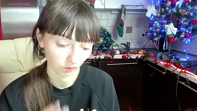 TayanaJons online show from 12/28/24, 07:44