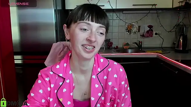 TayanaJons online show from 03/10/25, 10:48