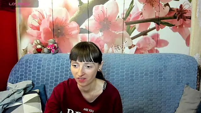 TayanaJons online show from 05/15/26, 07:04
