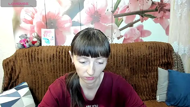 TayanaJons online show from 06/17/26, 07:11