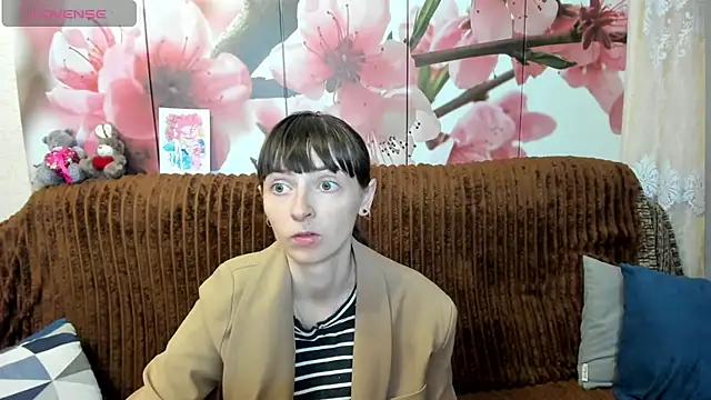 TayanaJons online show from 06/19/26, 07:12