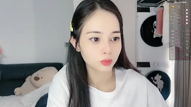 Judy520 online show from 12/14/25, 02:06