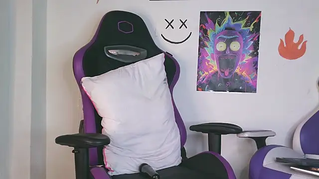 Snapshot of IM_MAYA chatting on 03/09/25, 01:37 IM MAYA online show from 03/09/25, 01:37