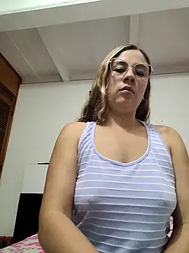 selena gomez2 online show from 02/15/26, 02:41