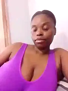 Snapshot of BustyWendy chatting on 11/19/25, 07:30 BustyWendy online show from 11/19/25, 07:30