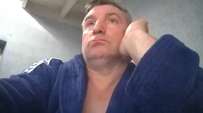 Snapshot of GYurmoka70 chatting on 03/17/25, 08:19 GYurmoka70 online show from 03/17/25, 08:19