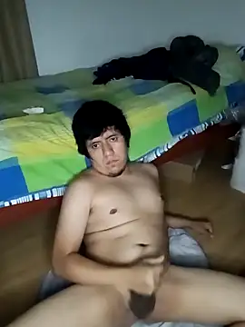 Snapshot of gianfranco1230 chatting on 03/19/26, 05:22 gianfranco1230 online show from 03/19/26, 05:22