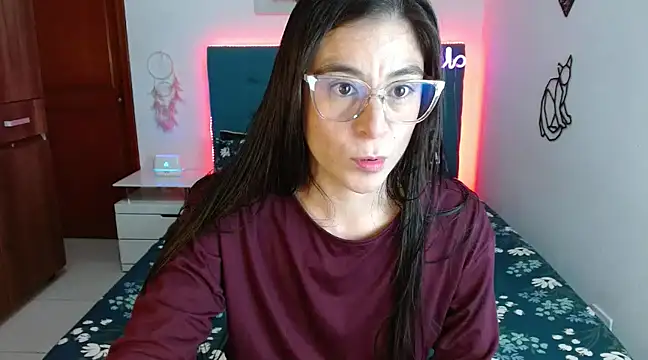 Snapshot of antonella_sweet33 chatting on 02/27/25, 10:09 antonella sweet33 online show from 02/27/25, 10:09