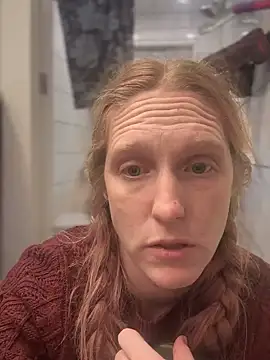 GoldenFlameGoddess online show from 02/23/25, 04:50