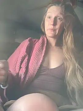 GoldenFlameGoddess online show from 03/07/25, 04:00