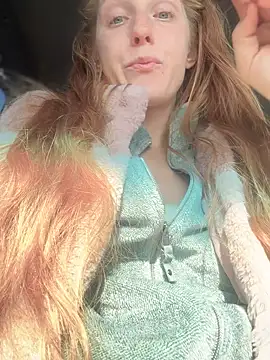 GoldenFlameGoddess online show from 03/09/25, 07:05