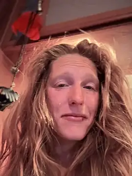 GoldenFlameGoddess online show from 09/14/25, 02:05